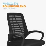 Sillón presidente Loto color negro con cabecero regulable, espaldar en malla y base cromada.