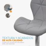 Silla de oficina giratoria Mariposa con base cromada y diseño moderno para escritorio o estudio.