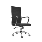 La silla Odra negra con estructura cromada y tapizado en cuero sintético para oficina moderna, salas de reuniones y despachos