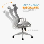 La silla de oficina Rigs con cabecero, espaldar en malla, asiento transpirable y mecanismo basculante.