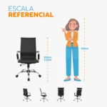 La silla de oficina Boss con cabecero en cuero sintético con base cromada y diseño ejecutivo para oficina.